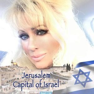 Meet your Posher, Jenny